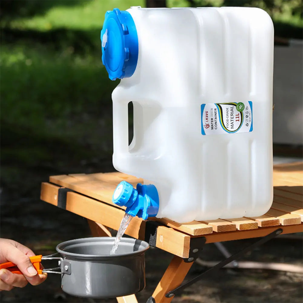 Water Tank Large Capacity Leakproof with Spigot 10/11/12L